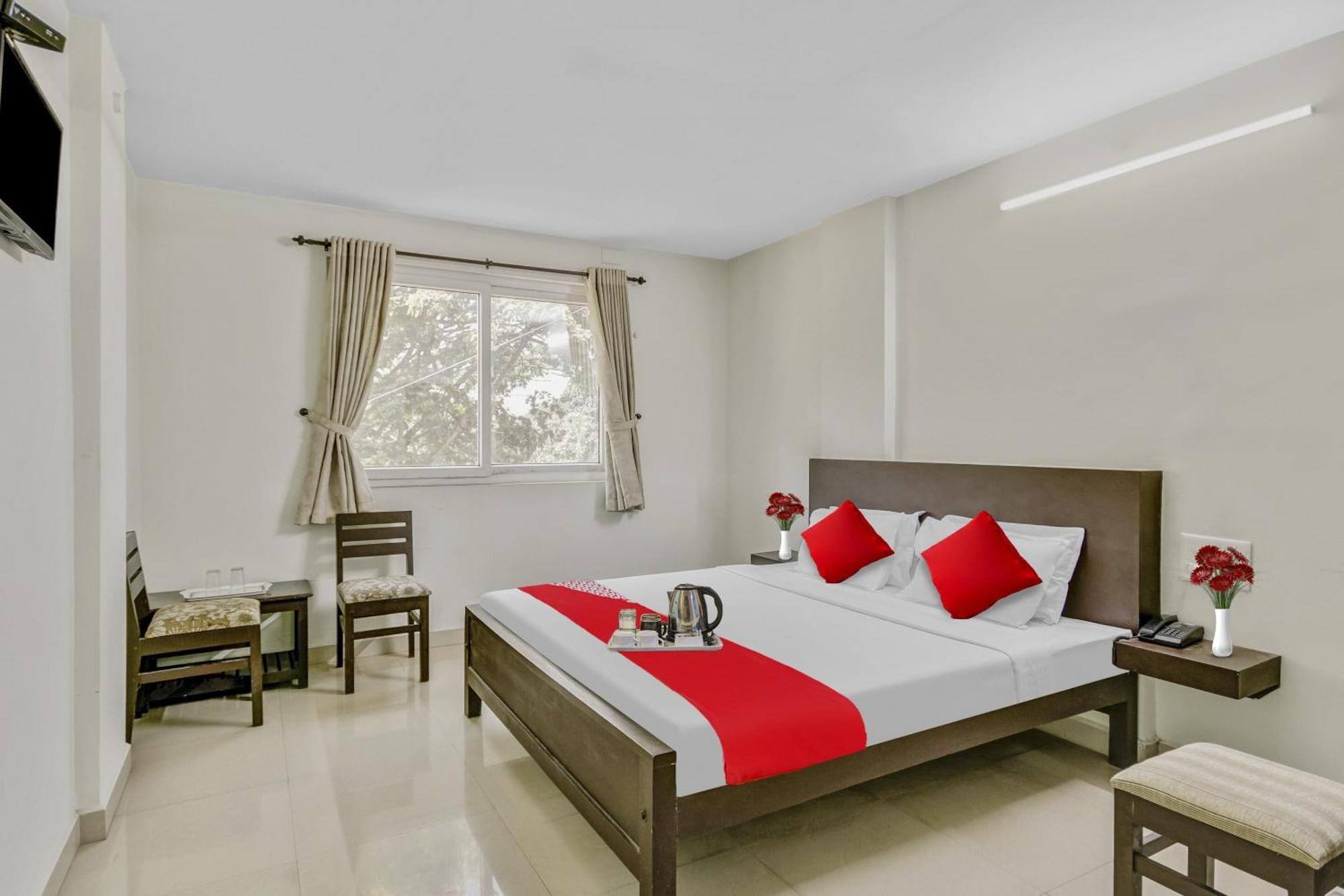 Hotel O Kalapurackal Residency Thekkady Exterior photo