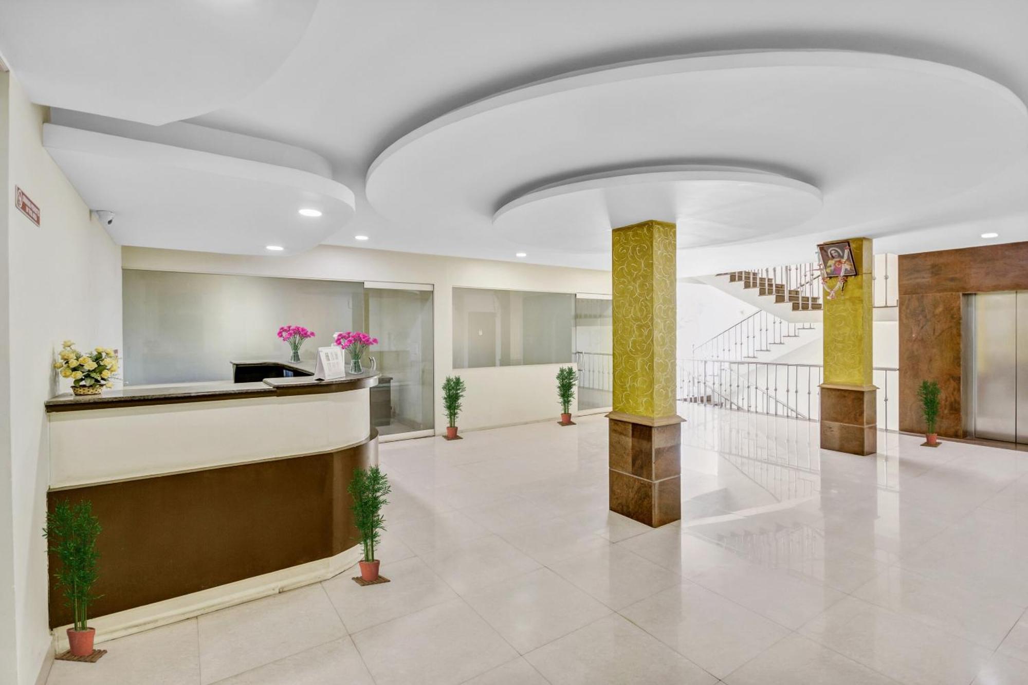 Hotel O Kalapurackal Residency Thekkady Exterior photo