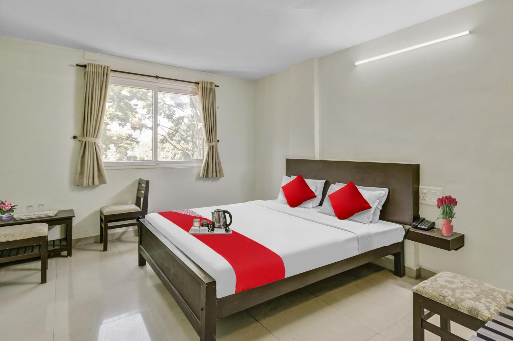 Hotel O Kalapurackal Residency Thekkady Exterior photo